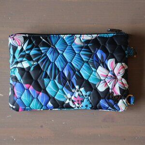 LUG PEEKABOO CONVERTIBLE CROSSBODY BAG